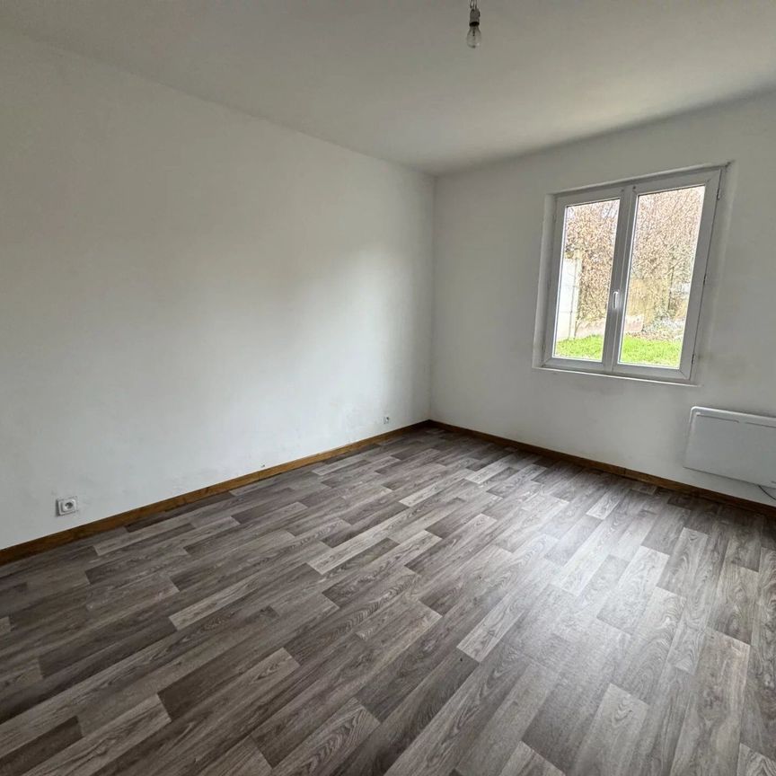 Location Maison 2 pièces 35 m2 à Ribemont - Photo 1