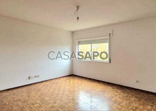 Apartamento T3 para alugar na Amadora