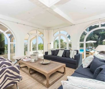 Mougins - Villa rénovée dans domaine privé - Photo 1