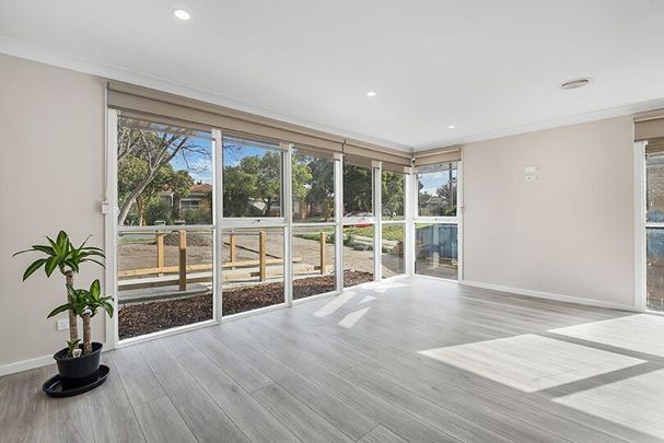 Shared Living in Prime Bundoora Location - Photo 1