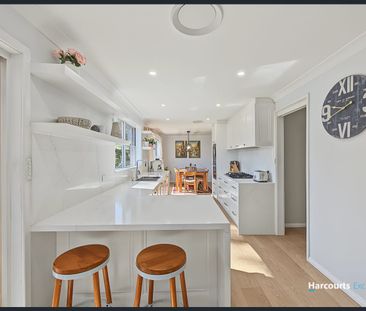Fully Renovated Family Home! - Photo 4
