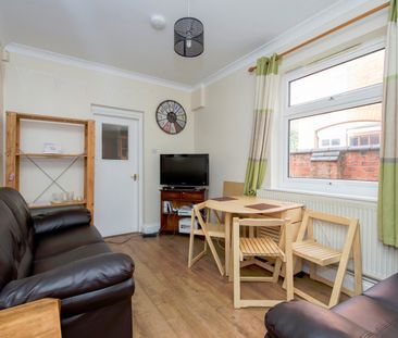 5 Bed Terraced House, Lorne Road, LE2 - Photo 1