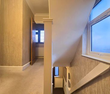 Guide Price £3,000 pcm - Available Now - Part Furnished - Photo 5