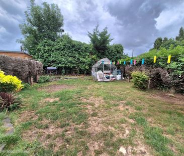 2 bedroom semi-detached house to rent - Photo 3