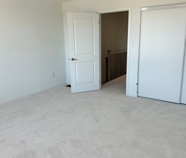 For Lease - 163 Hunt Street Unit# 101, Ajax, Ontario - Photo 3