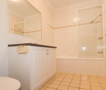 11/12-14 Bradford Street, Labrador QLD 4215 - Apartment For Rent | ... - Photo 3