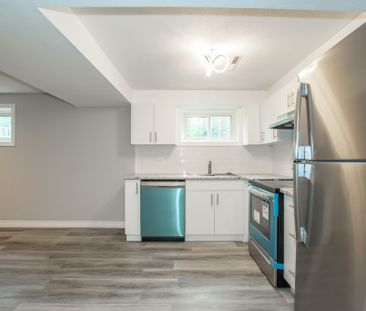 ALL INCLUSIVE STUNNING 1 BEDROOM UNIT IN NIAGARA FALLS!! - Photo 2
