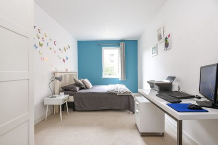 Dowding Drive, London, SE9 - Photo 5