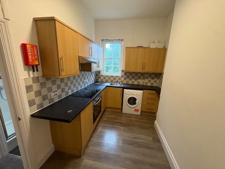 1 Bed Flat, Russell Street, RG1 - Photo 5