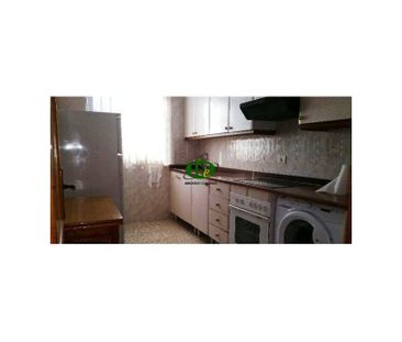 Apartment in 1st floor without elevator with 2 bedrooms - Photo 2