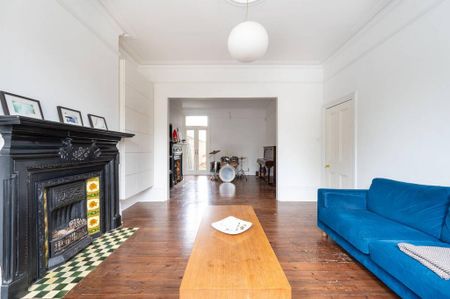 5 bedroom terraced house to rent - Photo 3