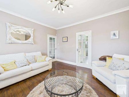 Temple Square :: Manchester, M8 - Photo 2