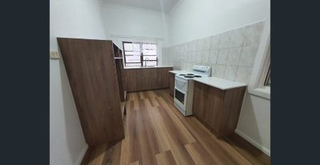 Spacious Family Home in a Convenient Location - Photo 3