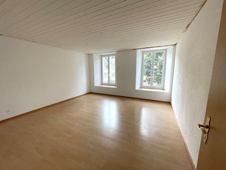 Sonvilier, superb 5.5 room apartment on the 1st floor - Photo 3