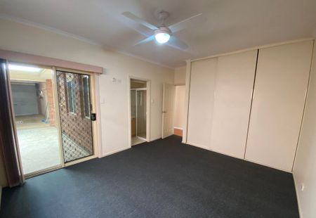 Neat Home Close to Ammenities - Photo 4