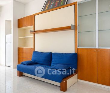 Monolocale in Affitto in Via Digione 1 a Milano - Photo 1