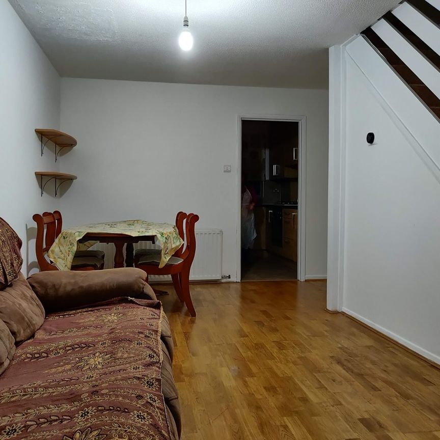 2 Bed Terraced House, Rufford Close, HA3 - Photo 1