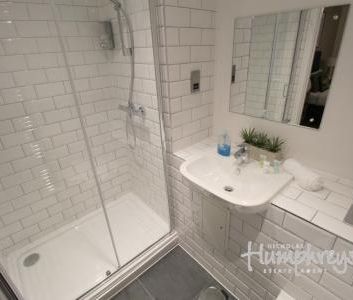 Moseley St, Birmingham B12 - 8-8 Viewings - Photo 5