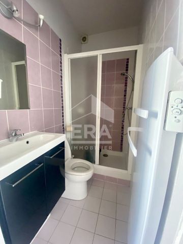 Appartement Courbevoie 2 pièce(s) 35.77 m2 - Photo 3