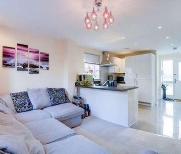 Kemps Field, Cranbrook, EX5 - Photo 4