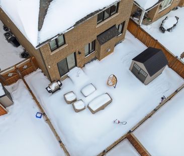 For Lease - 275 Ironside Drive Unit# Upper, Oakville, Ontario - Photo 1