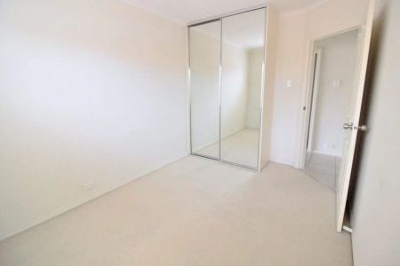 Modern 3-Bedroom Home in Prime Location - Photo 5