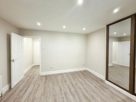 Burnell Road, Sutton, SM1 4EE - Photo 4