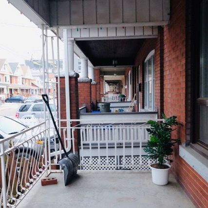 For Lease - 72 Somerset Avenue Unit# Upper 3, Hamilton, Ontario - Photo 1