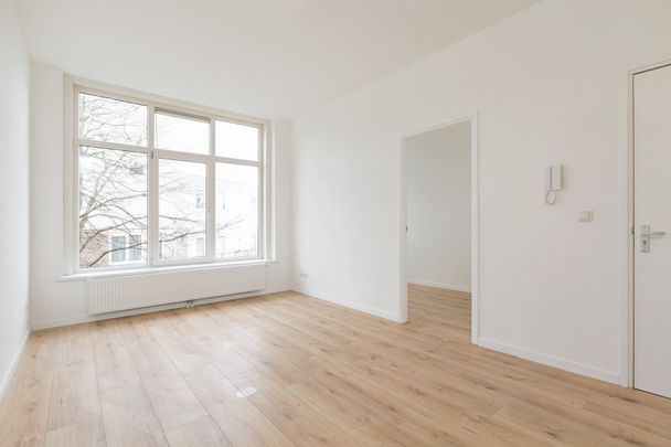 Te huur: Appartement Middellandplein in Rotterdam - Photo 1