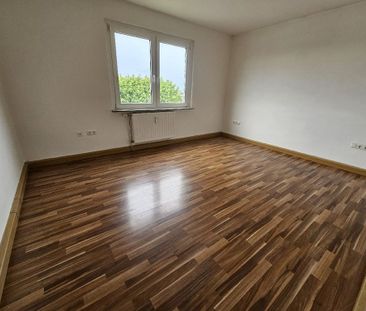 Bezugsfreie Mietwohnung mit ca. 62 m² Wohnfläche, 3 Zimmern und Balkon - Photo 1
