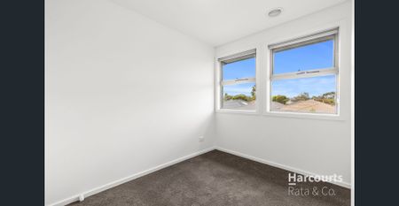 Like New & Ready to call HOME! - Photo 5