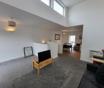 3 bedroom townhouse to rent - Photo 2