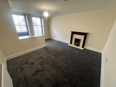 2 bedroom ground floor flat to rent - Photo 4