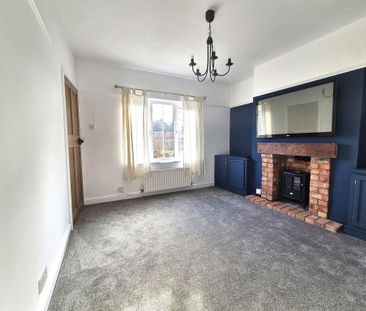 2 bedroom semi-detached house to rent - Photo 4