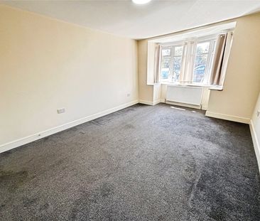 Thorney Mill Road, Iver, Buckinghamshire, SL0 - Photo 1