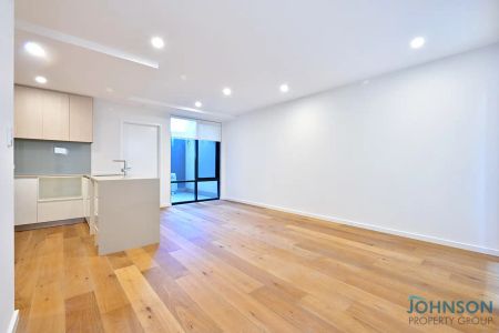 “Stylish Apartment in Prime Ardross-Applecross Location” - Photo 4