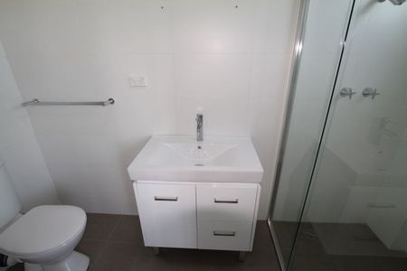 Renovated studio in heart of Bondi Junction**1st Open Inspection Thursday from 5-5.15 pm (No prior access)** - Photo 3