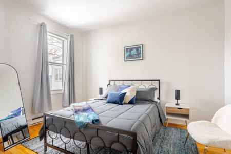 4855 Rue Jeanne-Mance - Photo 2