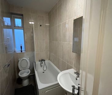 Room in a Shared House, Clonmell Road, N17 - Photo 3