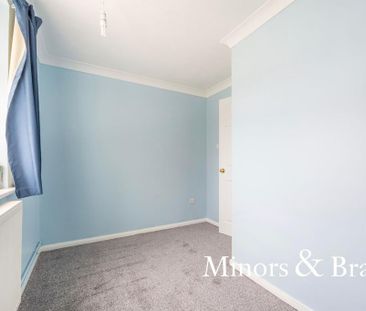 3 bedroom detached bungalow to rent - Photo 6