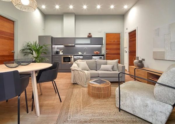 Carrer dels Banys Nous, Barcelona, Catalonia 08002