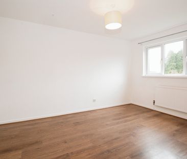Guenever Close, Thornhill, Cardiff, CF14 - Photo 5