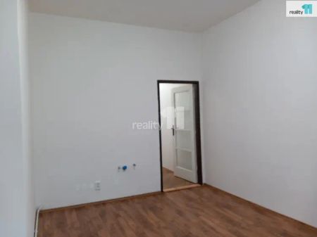 Pronájem 3+kk/B, cihla, Praha 4 - Pankrác - Photo 3