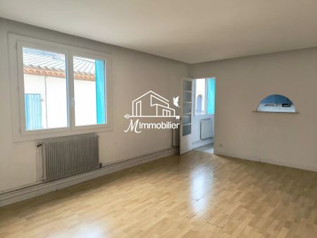 Location Appartement 3 pièces 75m² NARBONNE 11100 - Photo 4