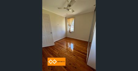 For Lease – Family Home in Sadleir 📍 23 Insignia Street, Sadleir NSW - Photo 2