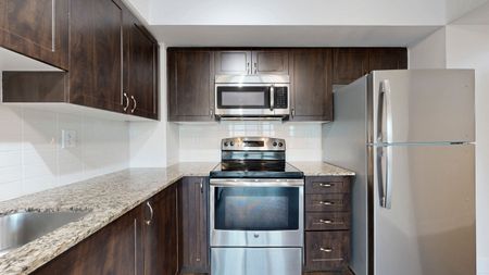 For Lease - 1215 Bayly Street Unit# 810, Pickering, Ontario - Photo 2