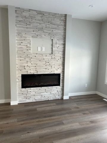 423 Pepper Street — 3 Bedroom - Photo 4