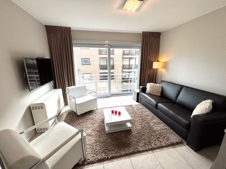 Studio met slaaphoek in een residentie met verwarmd zwembad – vlak bij de zeedijk in Oostende! - Foto 2