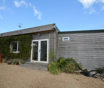 2 bedroom bungalow to rent - Photo 2