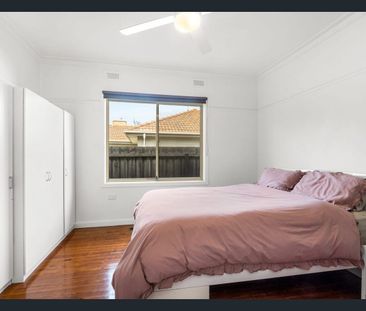 Renovated Cottage - Photo 5